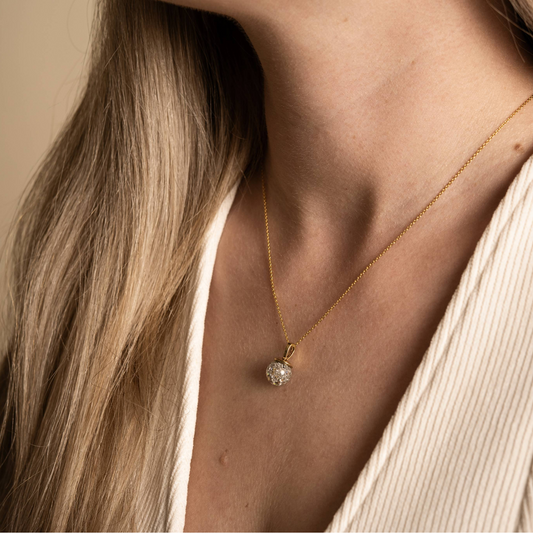Essence Pearl | 18Kt Gold