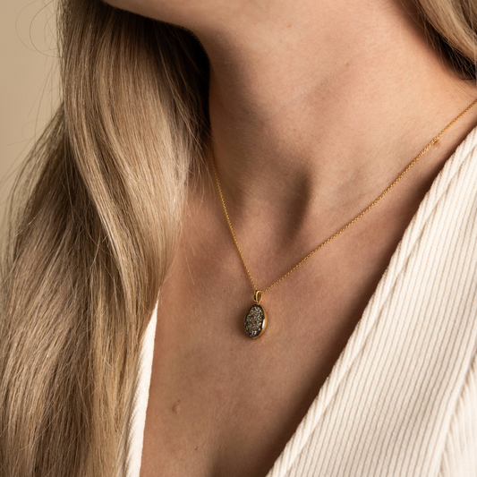 Grande Oval | 18Kt Gold