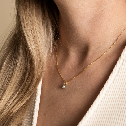 Petite Pearl | 18Kt Gold