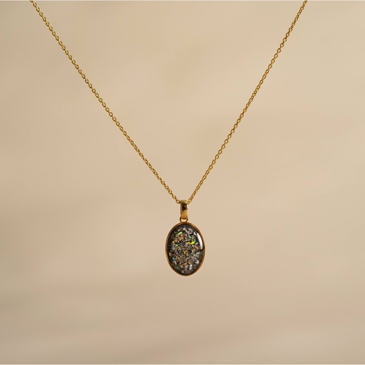 Grande Oval | 18Kt Gold