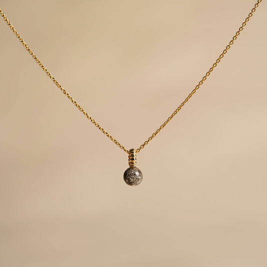 Petite Pearl | 18Kt Gold